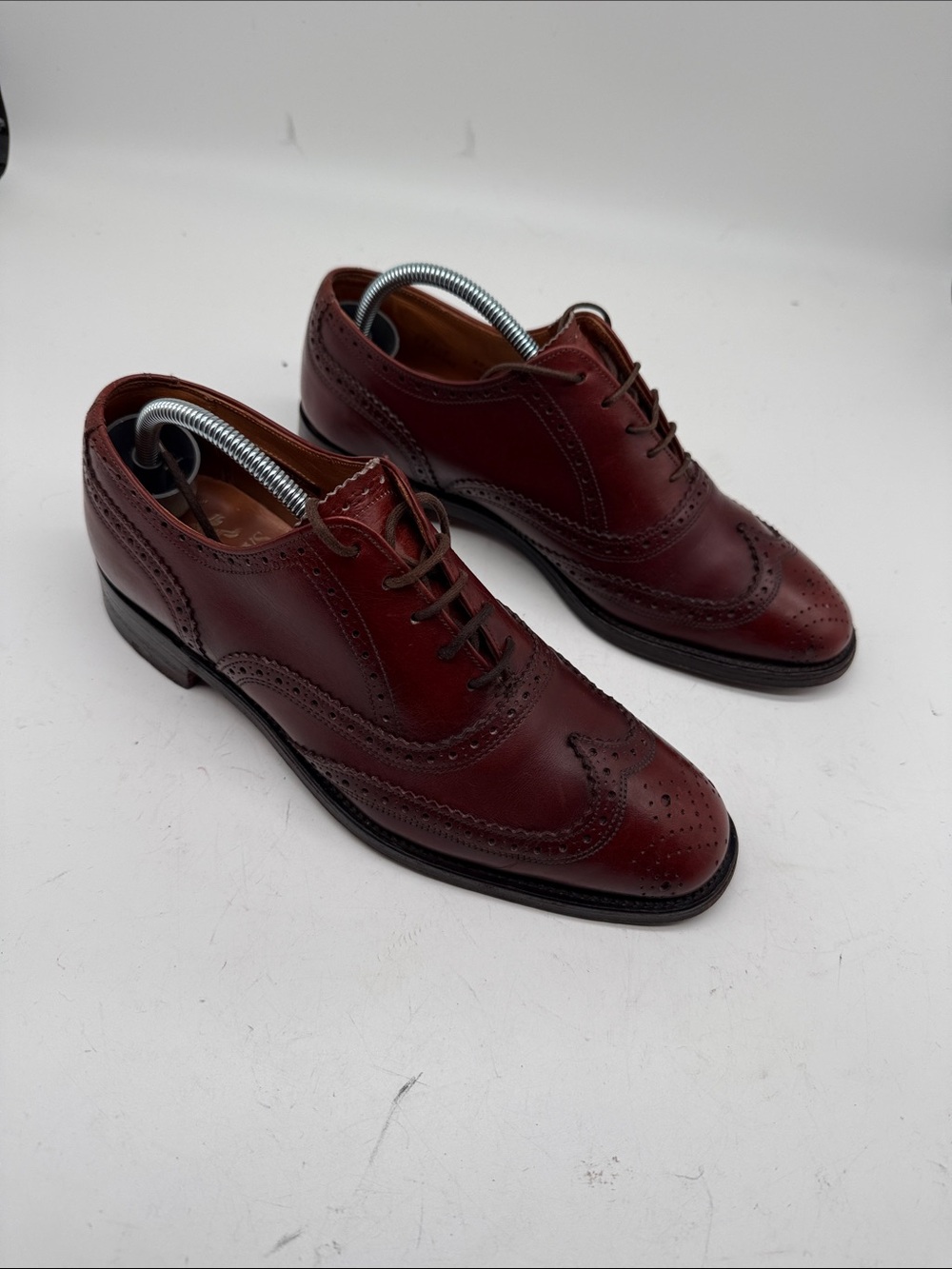 Burberry  Wingtip Brogue Oxfords - Burgundy